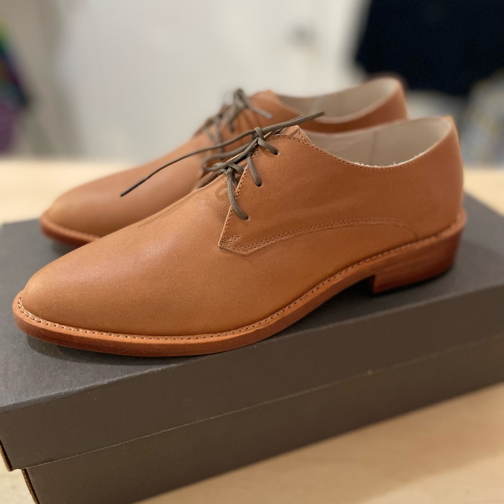 Nisolo oxfords never worn!!
